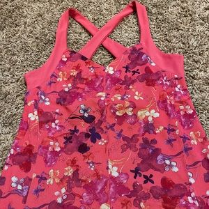 Tank top with shelf bra